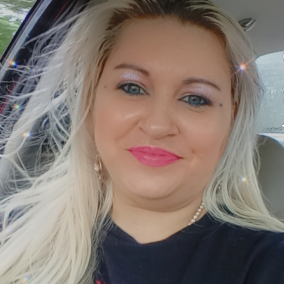 Meet your Posher, Michelle - Picture 6 of 16